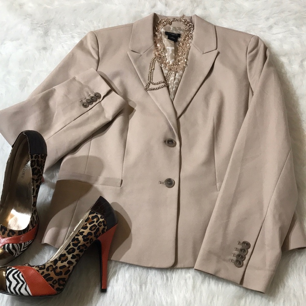 Ann Taylor Blazer